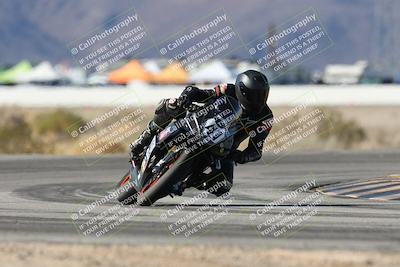 media/Dec-07-2025-CVMA (Sun) [[3e7d2de5dc]]/Race 7-Formula Lightweight Twins Shootout/